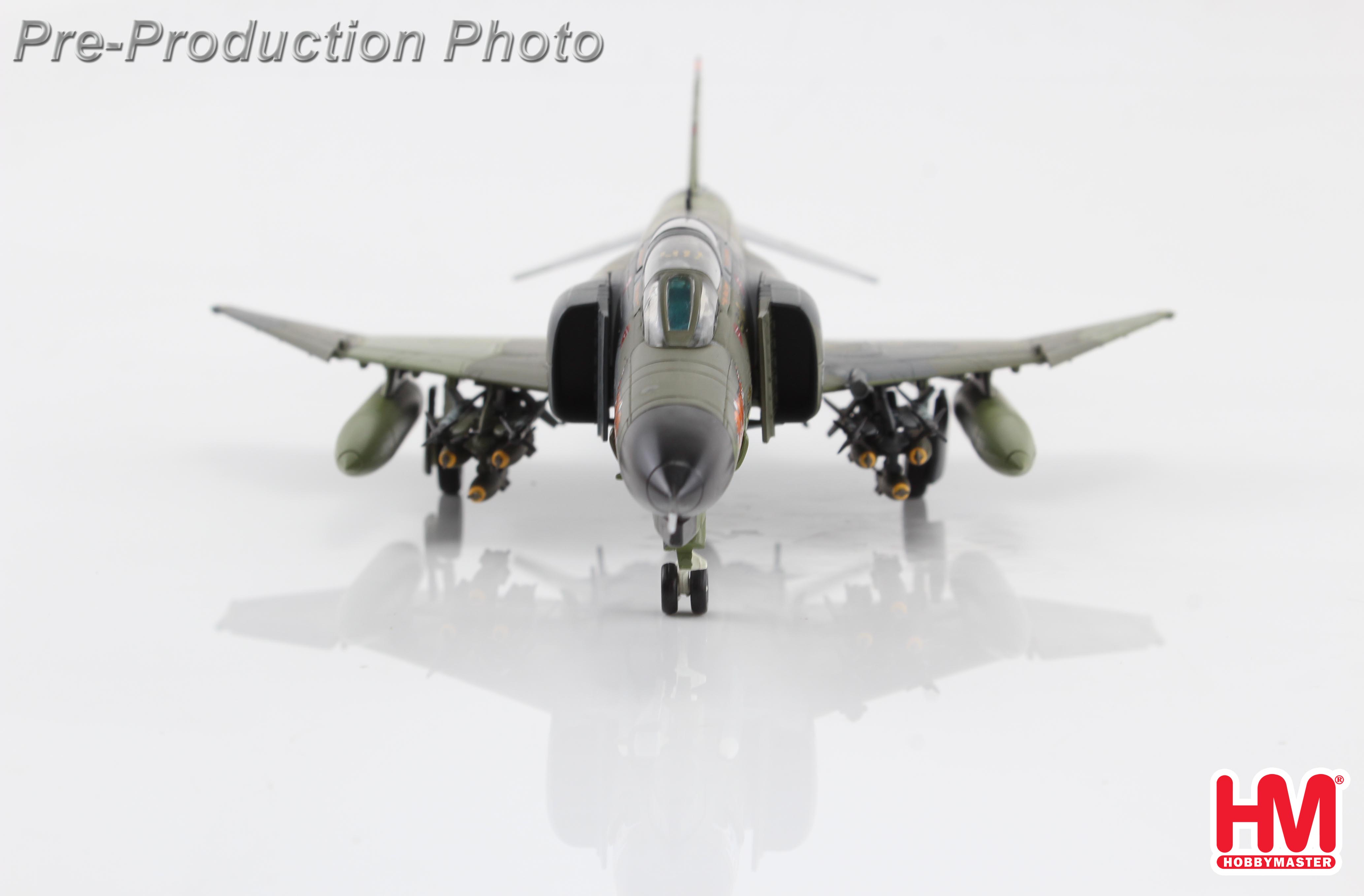 【未使用品】HOBBYMASTER F-4EJ改 PHANTOM HA19011 McDonnell Douglas F-4EJ Phantom II 302 Squadron 2nd Wing